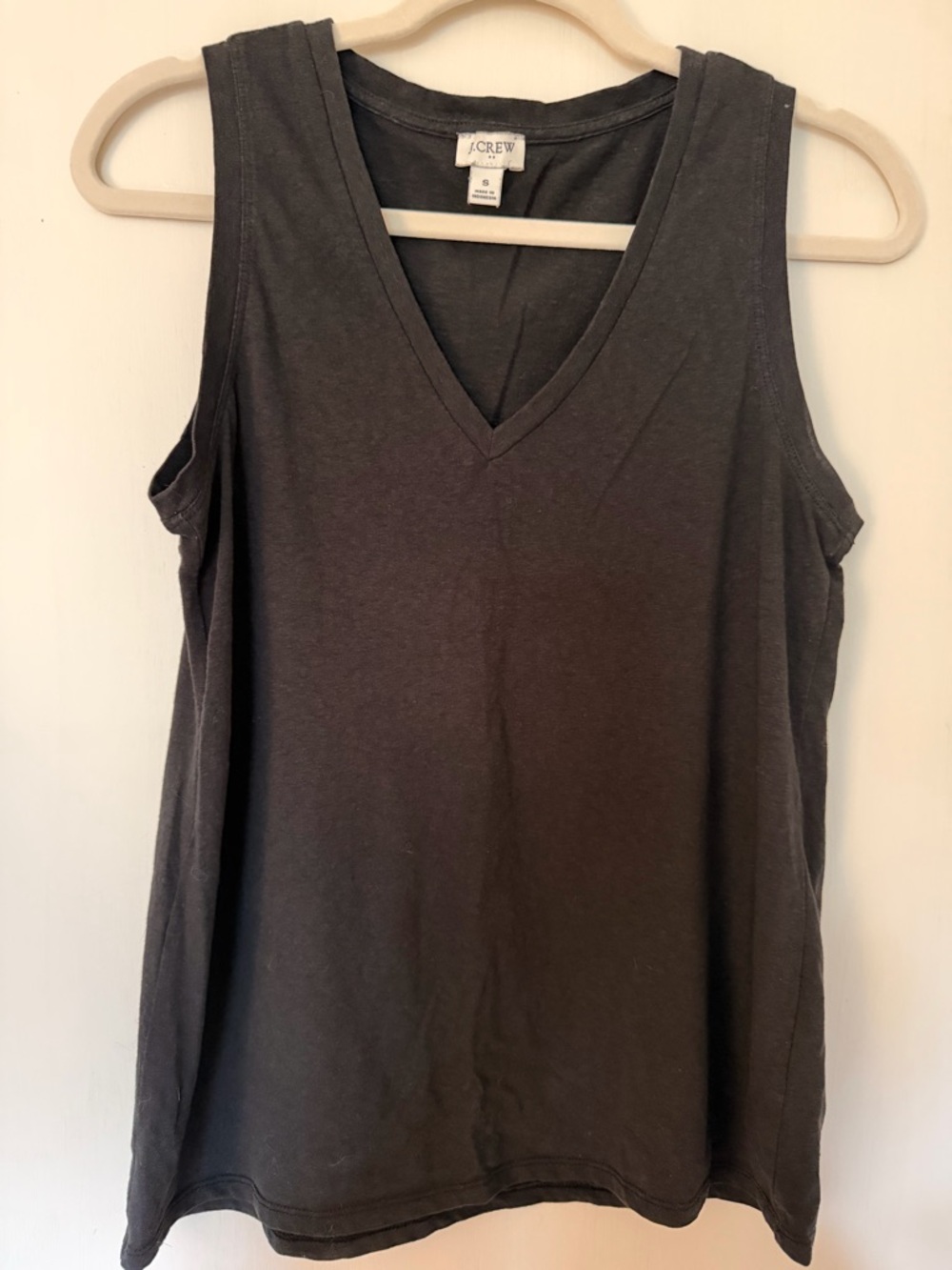 J. Crew Women's V-Neck Tank Top — black size S